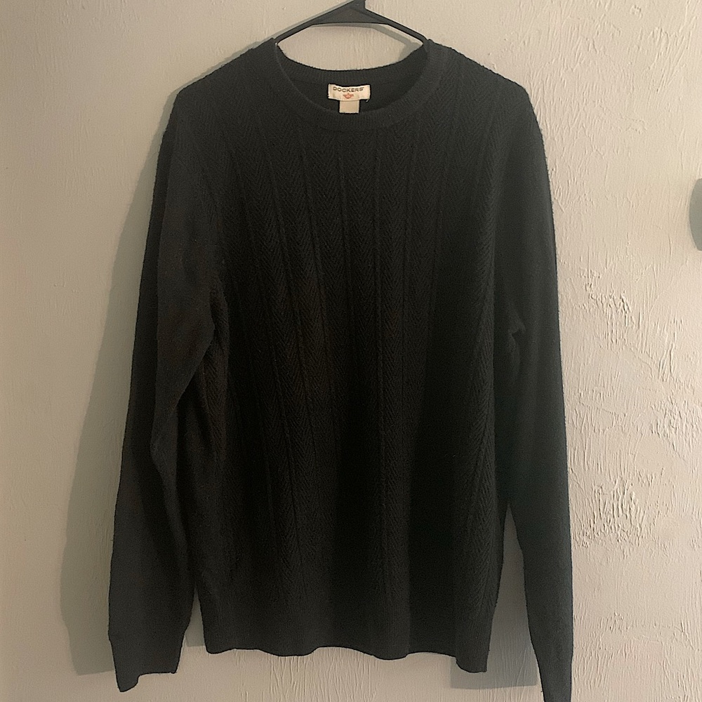 Dockers men’s black acrylic sweater